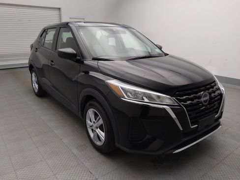 Used 2024 Nissan Kicks S FWD image 13