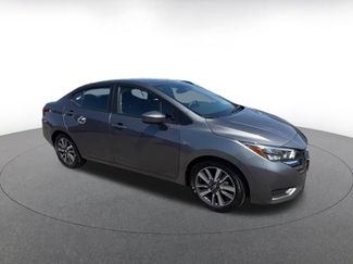 Used 2025 Nissan Versa SV FWD video 2