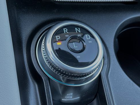 New 2025 Ford Explorer Active w/ Active Comfort Package image 18