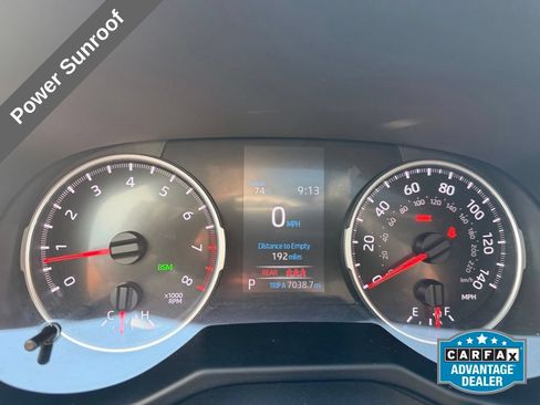Used 2019 Toyota RAV4 XLE w/ Convenience Package AWD/4WD image 15