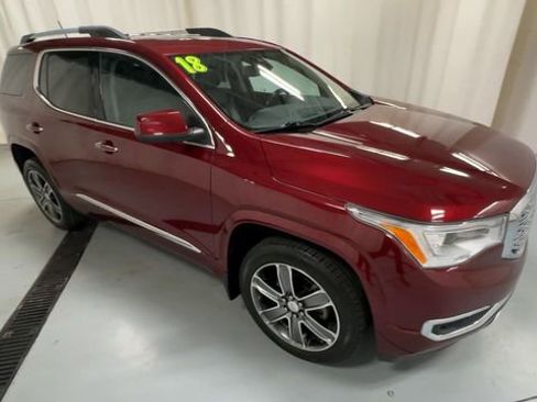 Used 2018 GMC Acadia Denali w/ LPO, Protection Package AWD/4WD image 2
