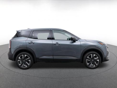 Used 2026 Nissan Kicks SV w/ Cold Weather Package AWD/4WD image 10
