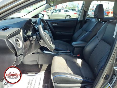 Used 2017 Toyota Corolla SE w/ Body Protection Package FWD image 26