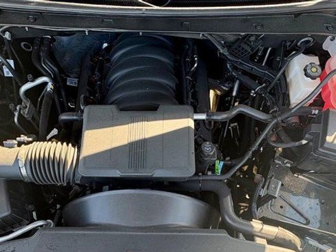 Used 2025 GMC Sierra 2500 AT4 image 10