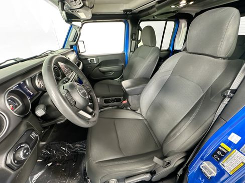 Used 2023 Jeep Gladiator Sport AWD/4WD image 20