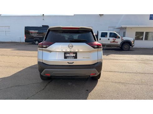 Used 2023 Nissan Rogue SV AWD/4WD image 8