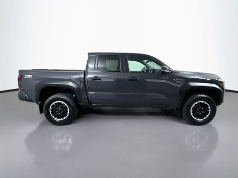 Used 2024 Toyota Tacoma TRD Off-Road w/ TRD Off Road Premium Package AWD/4WD image 5