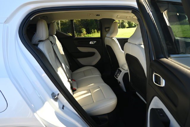 Used 2020 Volvo XC40 T5 Inscription w/ Protection Package AWD/4WD image 21