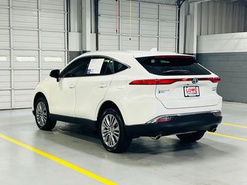 Used 2022 Toyota Venza Limited AWD/4WD image 16