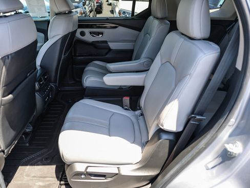 Used 2023 Honda Pilot EX-L image 9