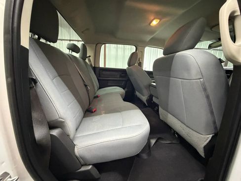 Used 2018 RAM 2500 Tradesman w/ Chrome Appearance Group AWD/4WD image 14