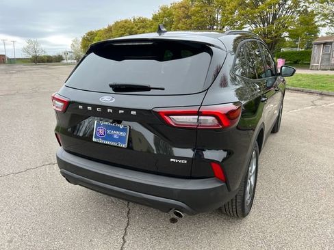 Used 2025 Ford Escape ST-Line Select AWD/4WD image 10
