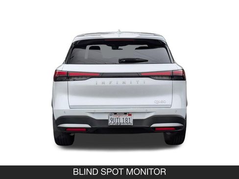 Certified 2026 INFINITI QX60 Pure w/ Cargo Package FWD image 9