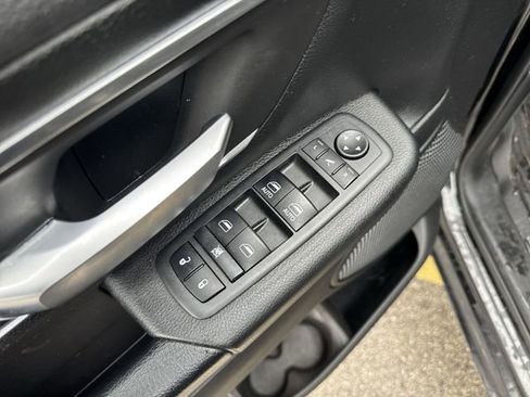 Used 2019 RAM 1500 Big Horn image 24