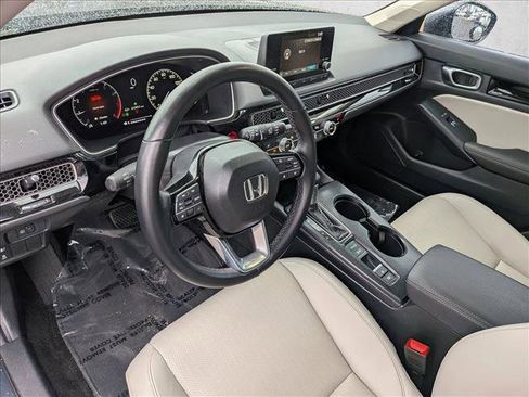 Used 2024 Honda Civic EX-L image 9