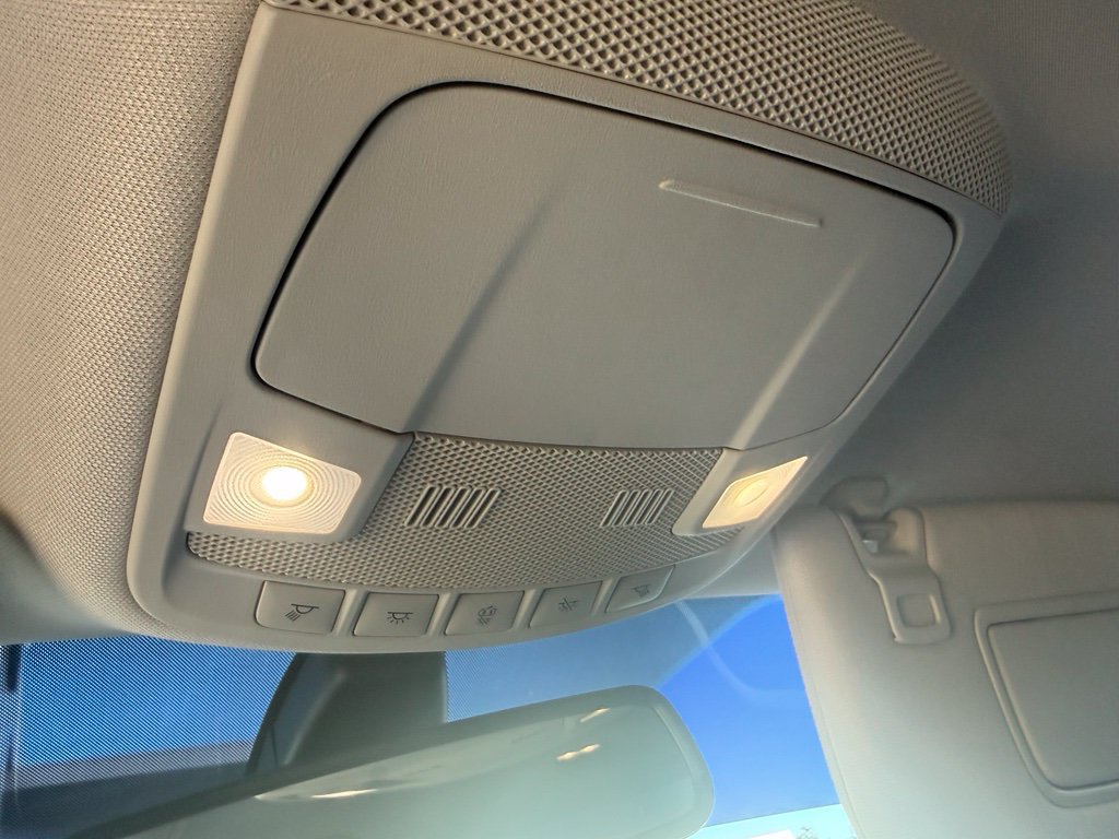 Used 2019 Ford Fusion SE w/ Equipment Group 151A FWD image 32