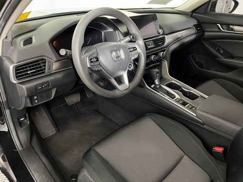 Certified 2021 Honda Accord LX image 3