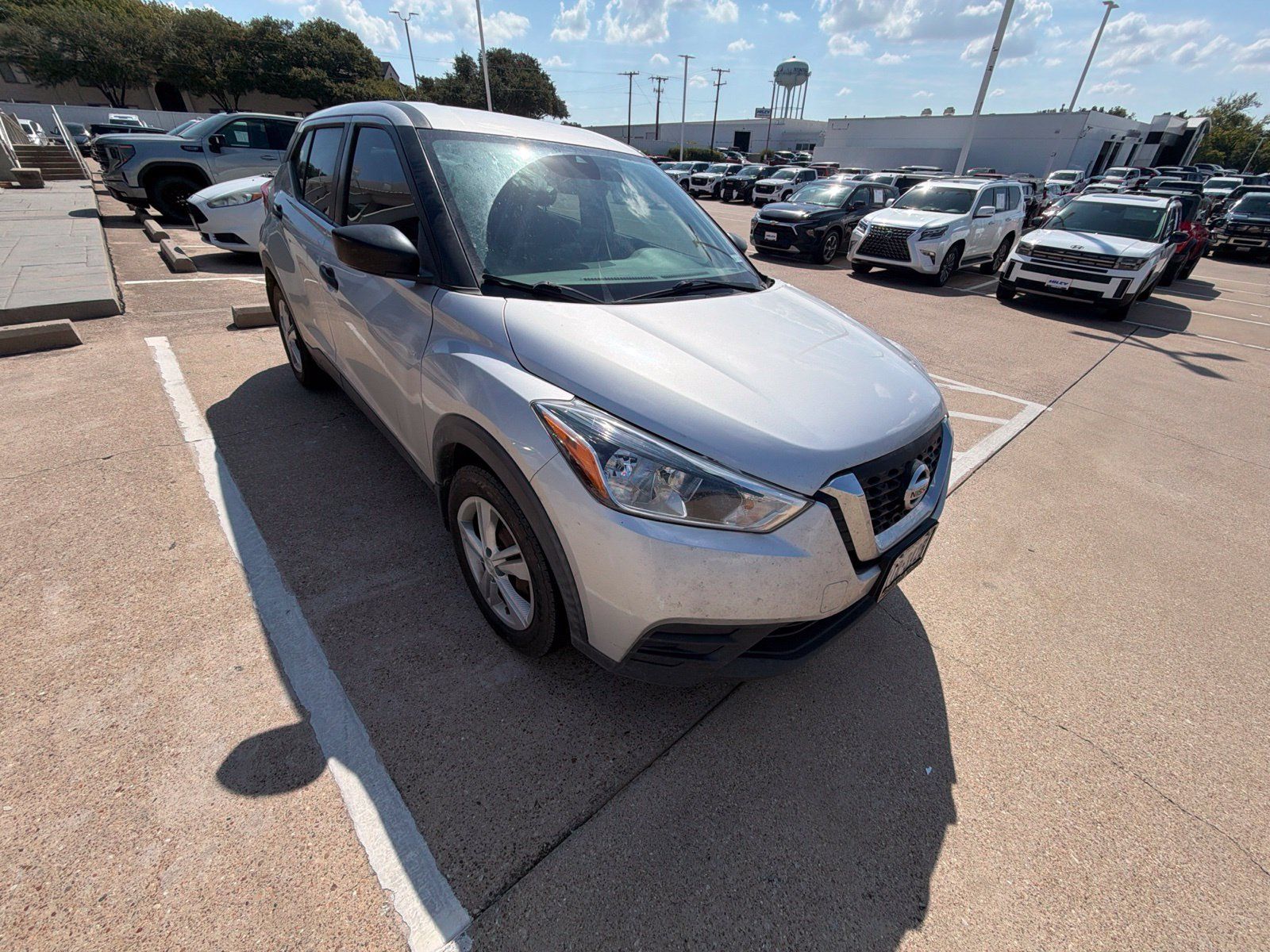 Used 2020 Nissan Kicks S FWD image 24