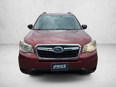 Used 2016 Subaru Forester 2.5i w/ Alloy Wheel Package AWD/4WD image 2
