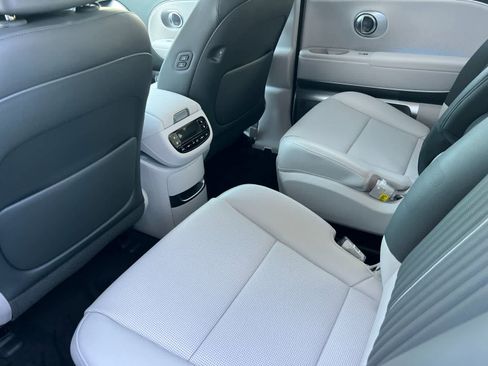 New 2026 Hyundai Ioniq 9 Calligraphy image 4