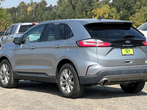 Used 2022 Ford Edge Titanium image 6