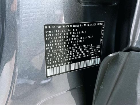Used 2022 Volkswagen Taos SE FWD image 33