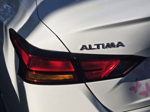 Used 2021 Nissan Altima 2.5 S FWD image 8