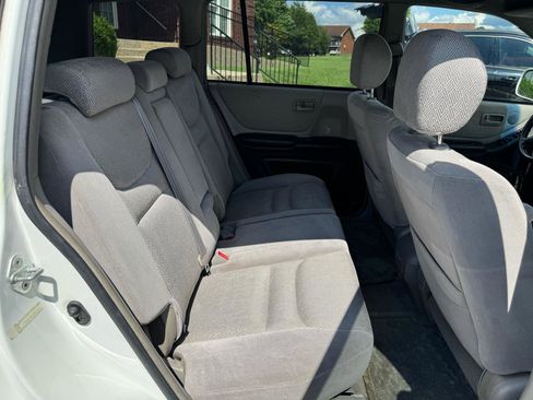 Used 2002 Toyota Highlander 2WD image 22