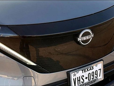 Used 2023 Nissan Ariya AWD image 28