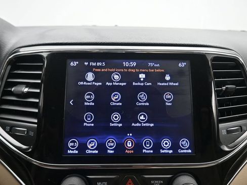 Used 2020 Jeep Grand Cherokee Limited w/ Luxury Group II AWD/4WD image 17