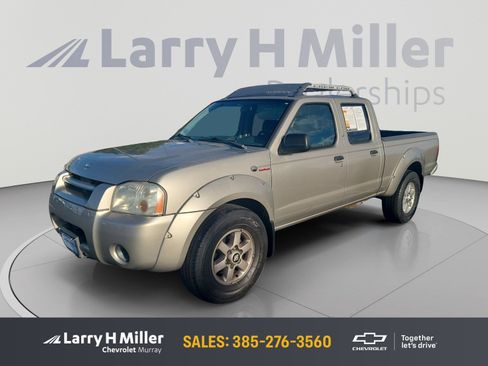 Used 2004 Nissan Frontier S/C AWD/4WD image 1