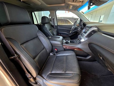 Used 2019 GMC Yukon SLT w/ Open Road Package AWD/4WD image 65