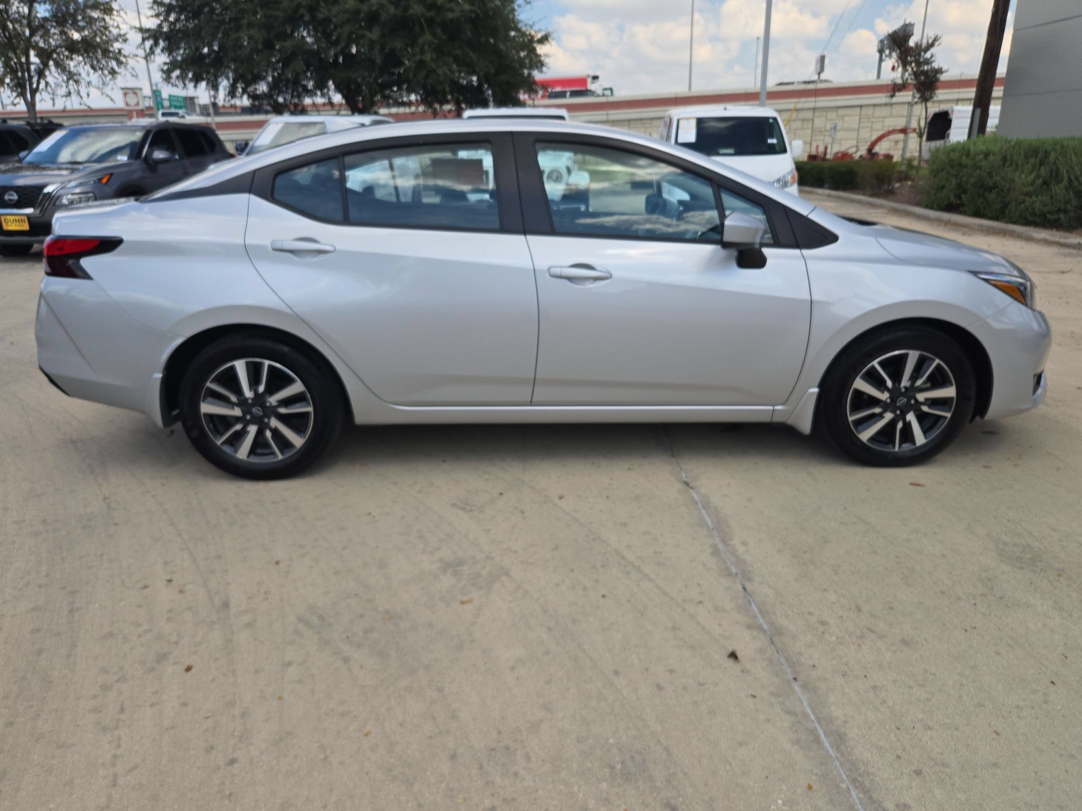 Certified 2025 Nissan Versa SV w/ Trunk Package FWD image 2