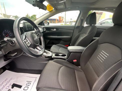 Used 2019 Kia Forte S w/ S Premium Package FWD image 24