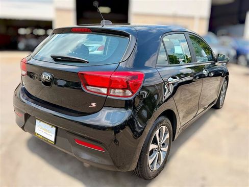 Used 2021 Kia Rio S w/ Technology Package FWD image 5