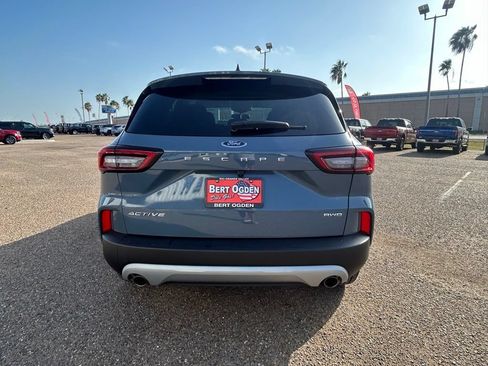 Used 2025 Ford Escape Active AWD/4WD image 5