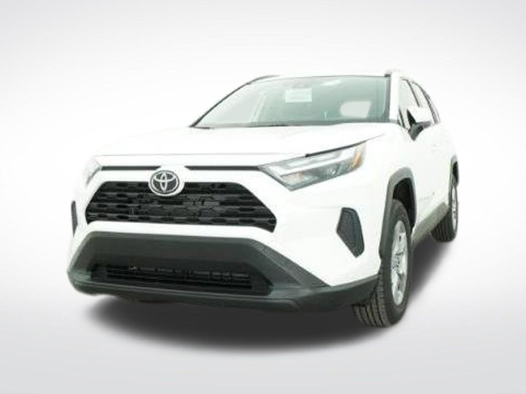 Used 2025 Toyota RAV4 XLE w/ Convenience Package AWD/4WD image 36