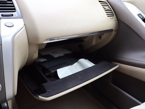 Used 2012 Nissan Murano SV AWD/4WD image 38