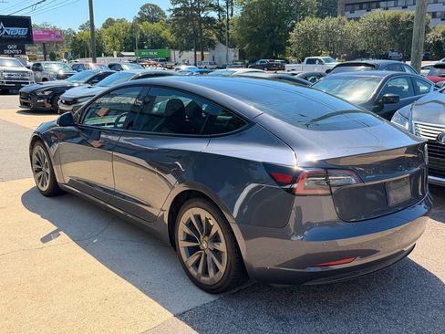 Used 2022 Tesla Model 3 RWD image 4