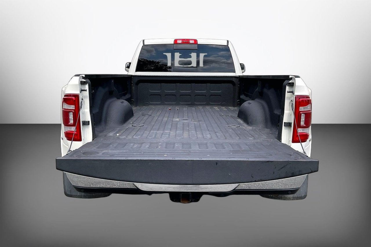 Certified 2022 RAM 3500 Laramie AWD/4WD image 26