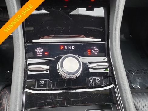 Certified 2025 Jeep Grand Cherokee Summit w/ Obsidian Package AWD/4WD image 21
