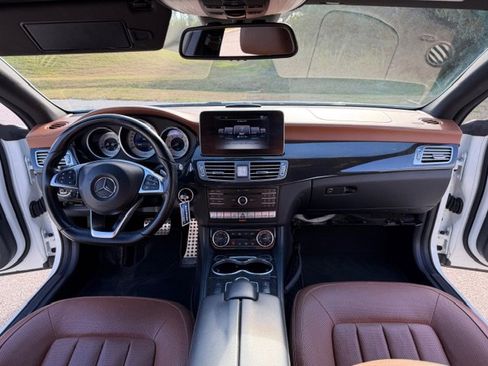 Used 2016 Mercedes-Benz CLS 550 image 15