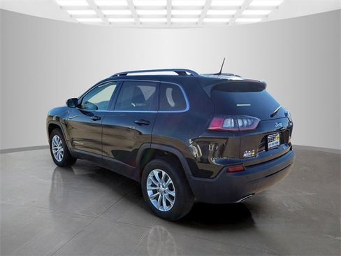 Used 2019 Jeep Cherokee Latitude w/ Popular Appearance Group image 6