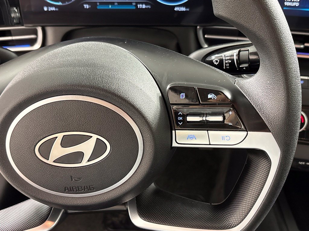 Used 2024 Hyundai Elantra SEL FWD image 30