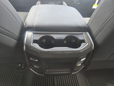 New 2026 RAM 2500 Big Horn AWD/4WD image 6