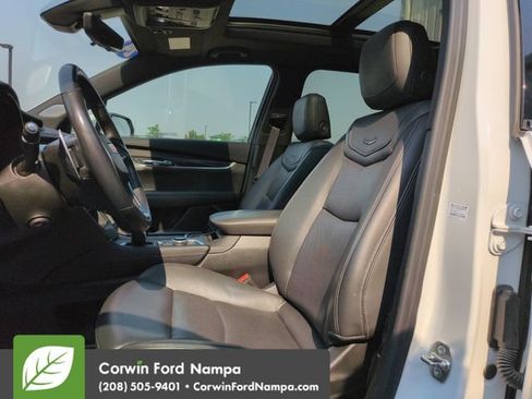 Used 2024 Cadillac XT6 Sport w/ Technology Package AWD/4WD image 24