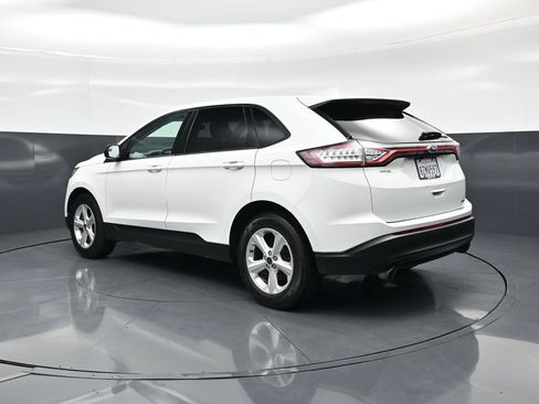 Used 2017 Ford Edge SE FWD image 6