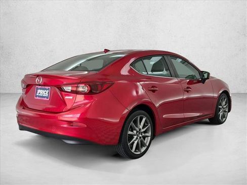 Used 2018 MAZDA MAZDA3 Grand Touring FWD image 5