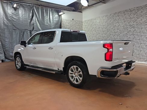 Used 2022 Chevrolet Silverado 1500 LTZ w/ LTZ Convenience Package II image 6