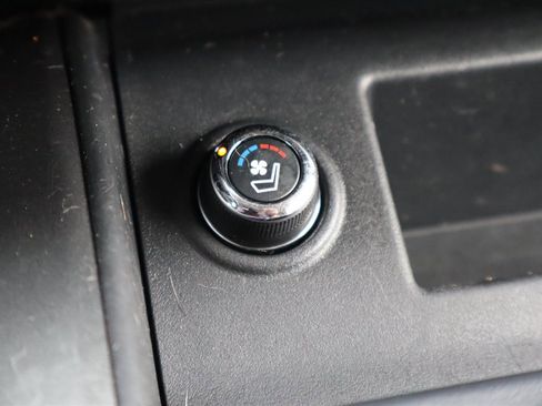 Used 2017 Nissan Titan Platinum Reserve AWD/4WD image 39